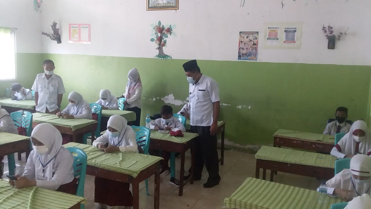 H. Sarif Soleman, "Alhamdullillah Ujian Sekolah Telah Berakhir"